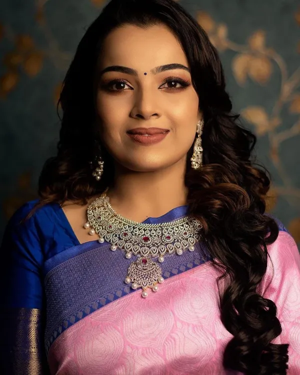 Pink_Embellished_Banarasi_Jacquard_Saree_(Pink)